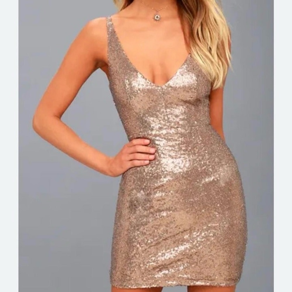 NWT Lulu’s Champagne Showers Matte Bronze Sequin Bodycon Dress, Size S